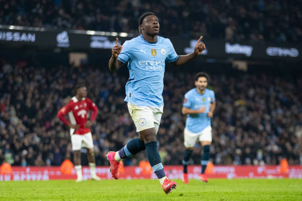 “火箭队重建计划启动，年轻球员得到更多上场机会”.